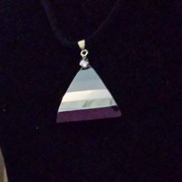 Reiki | Johan | Leeuwarden | reikipraktijk-kinyoubi.nl | Ketting Piramide zwart | 